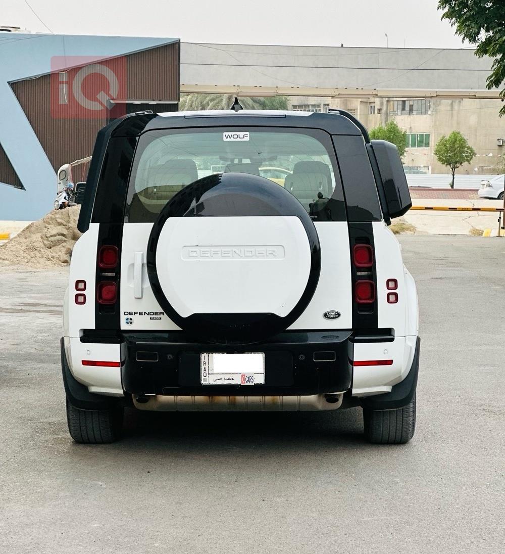 لاند ڕۆڤەر دیفێندەر